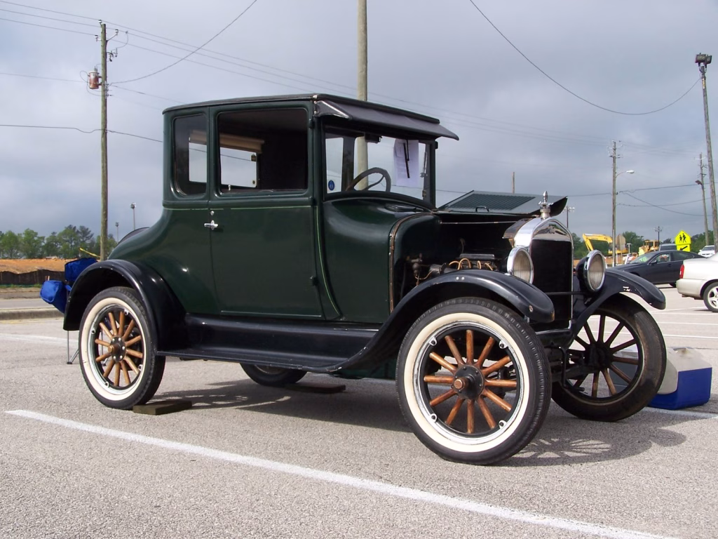 ford t sedan
